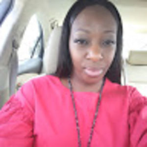 Meet your Posher, Monique